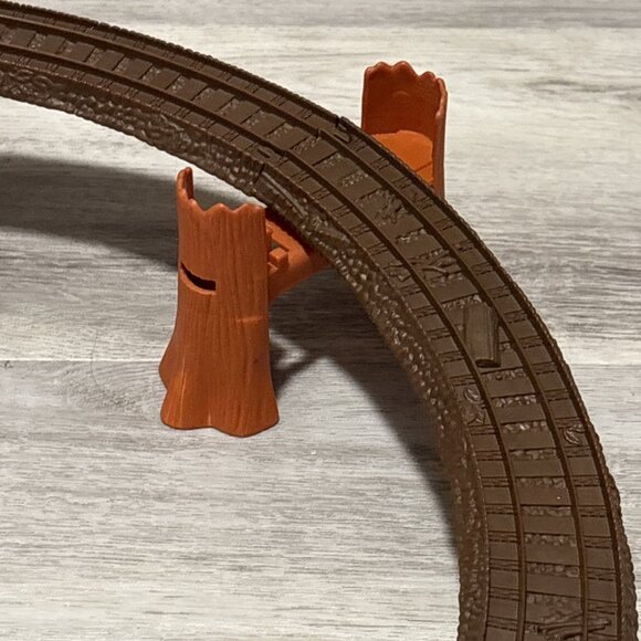 Thomas & Friends Track Master Shake Shake Bridge with Motorized Train Complete - Picture 8 of 14